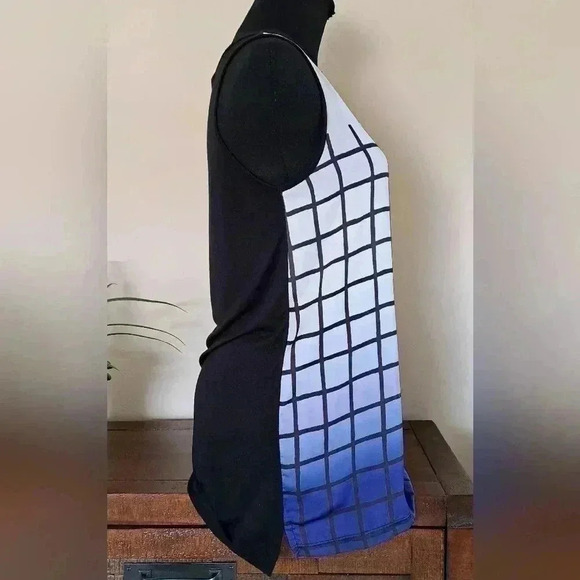 ❤️ Smart Set Blue White Gradient Print Sleeveless Top Women's Size XS - Picture 2 of 10